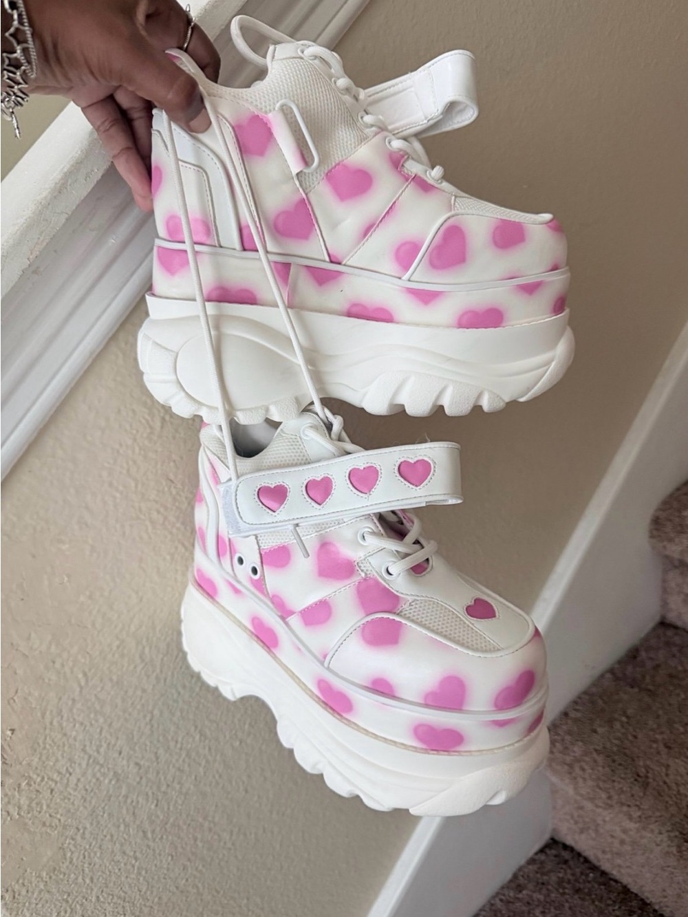Dolls Kill White Platform Sneakers with Pink Hearts